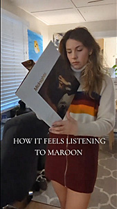 Leah Rizzo listening to Maroon Leah Rizzo listening to Maroon